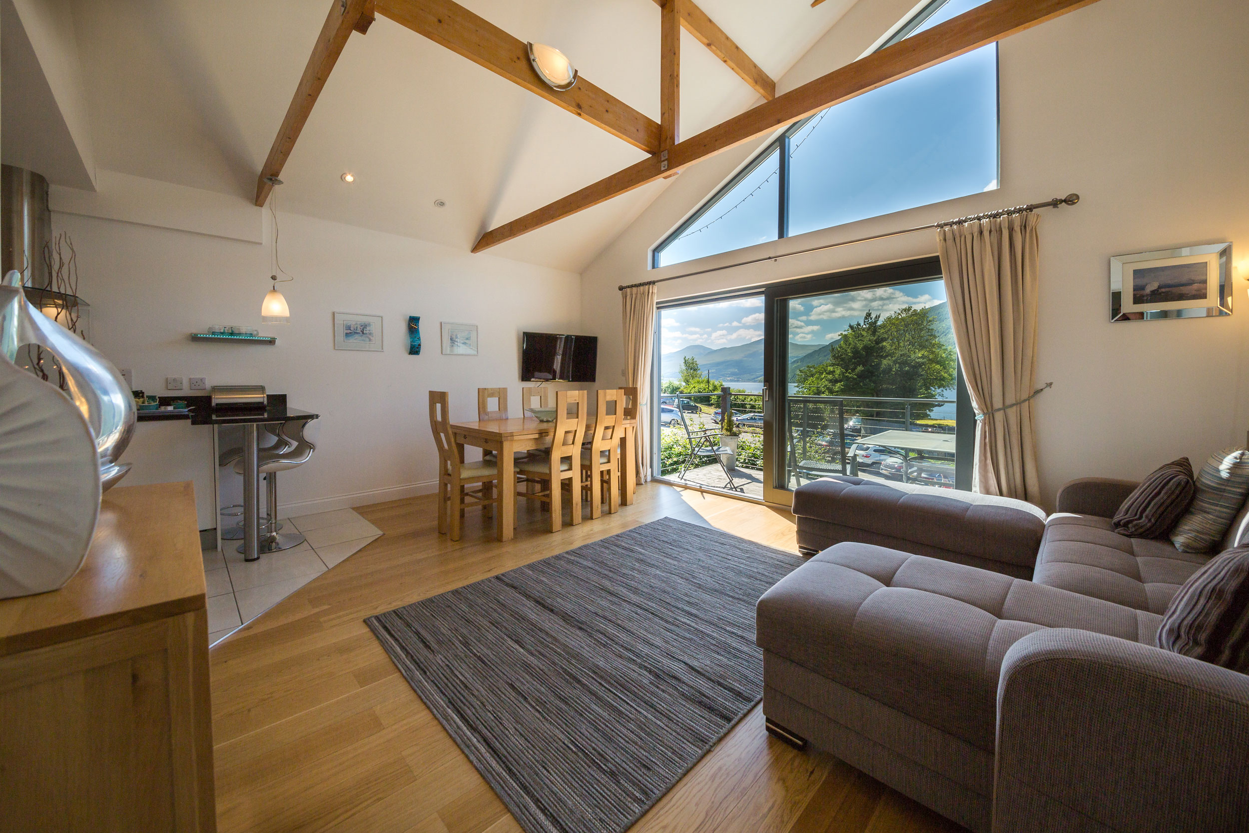 Loch Tay Holiday Homes | Ben Nevis Living Area