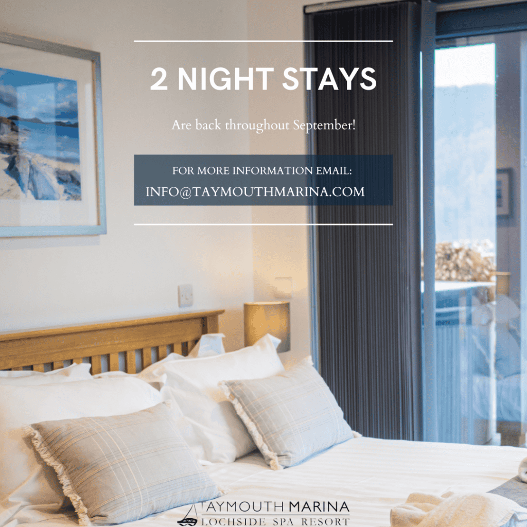 Copy of Copy of Luxury Villa For Sale Instagram Story (Instagram Post